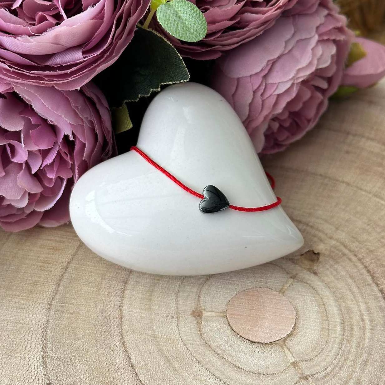 Náramek se srdcem z hematitu