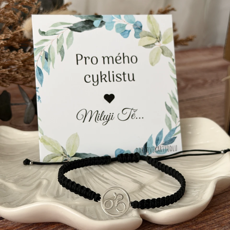 Pletený náramek s cyklistou