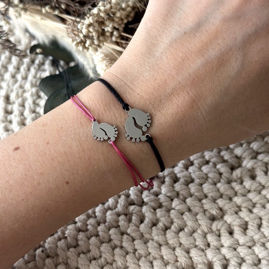 Náramek s nožičkami - menší varianta - pánský, dárková krabička