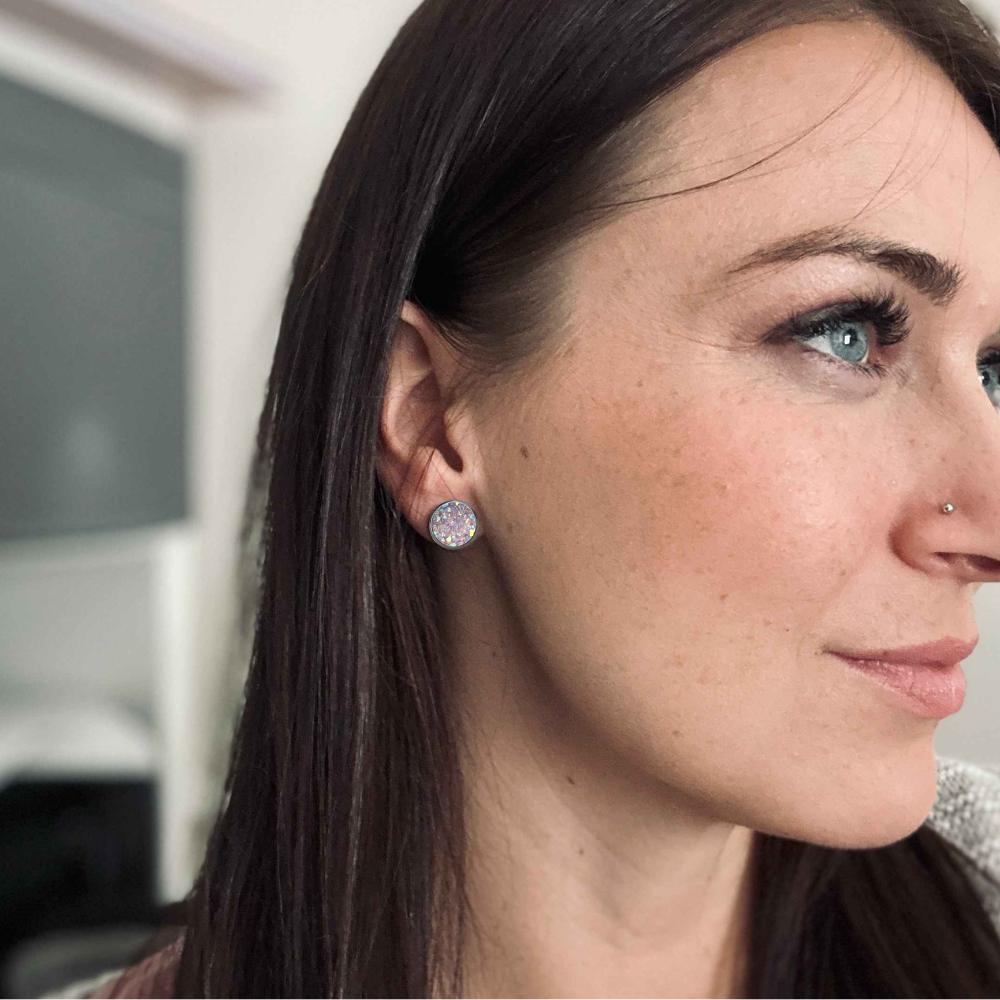 Třpytivé sv. růžové náušnice