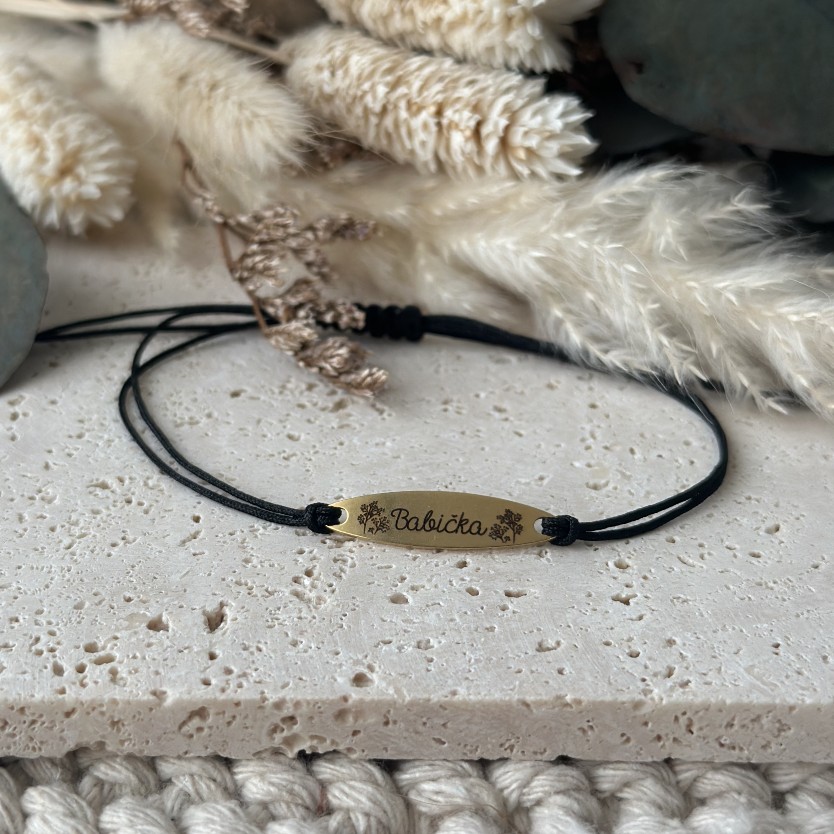 Náramek s nápisem "babička" - stříbrná, dárková krabička